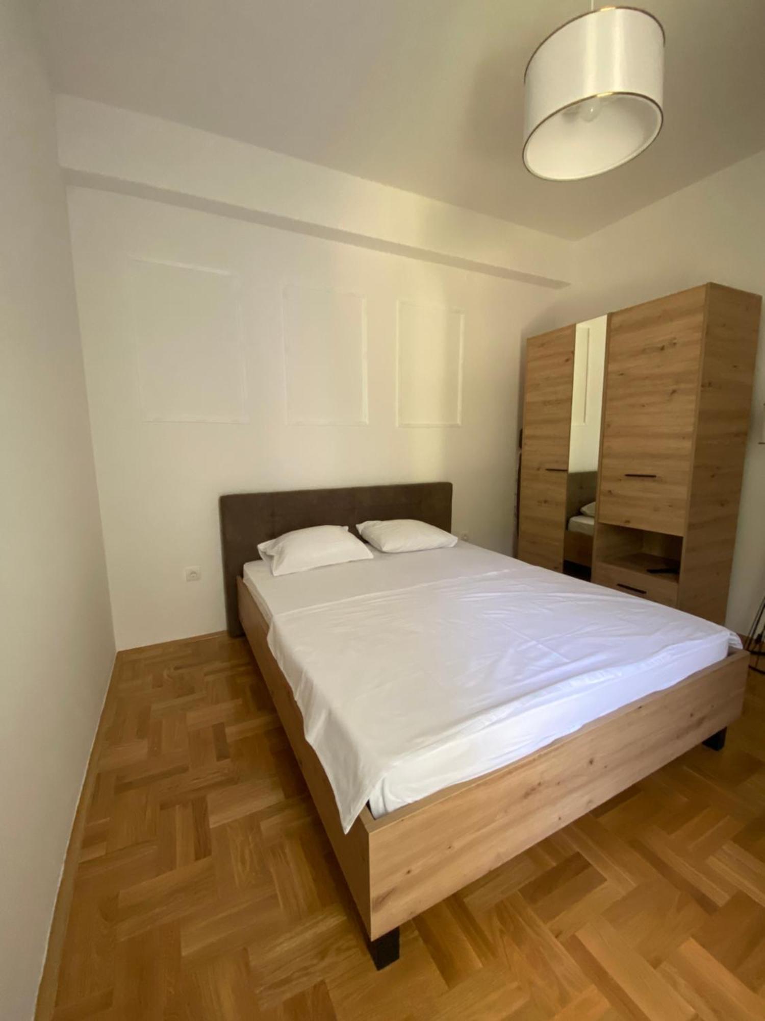 Apartman A&M Tivat Exteriör bild